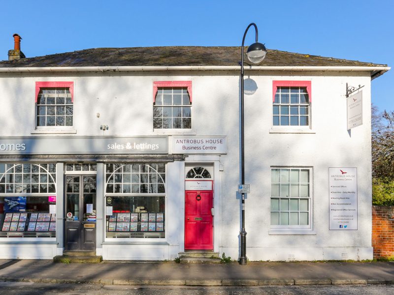 Antrobus House Grade II Listed Building in Central Petersfield